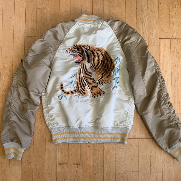 Alpha Industries Jackets & Blazers - Alpha Industries Souvenir Jacket Women's Large Alpha Industries Jackets & Blazers - Alpha Industries Souvenir Jacket Women's Large